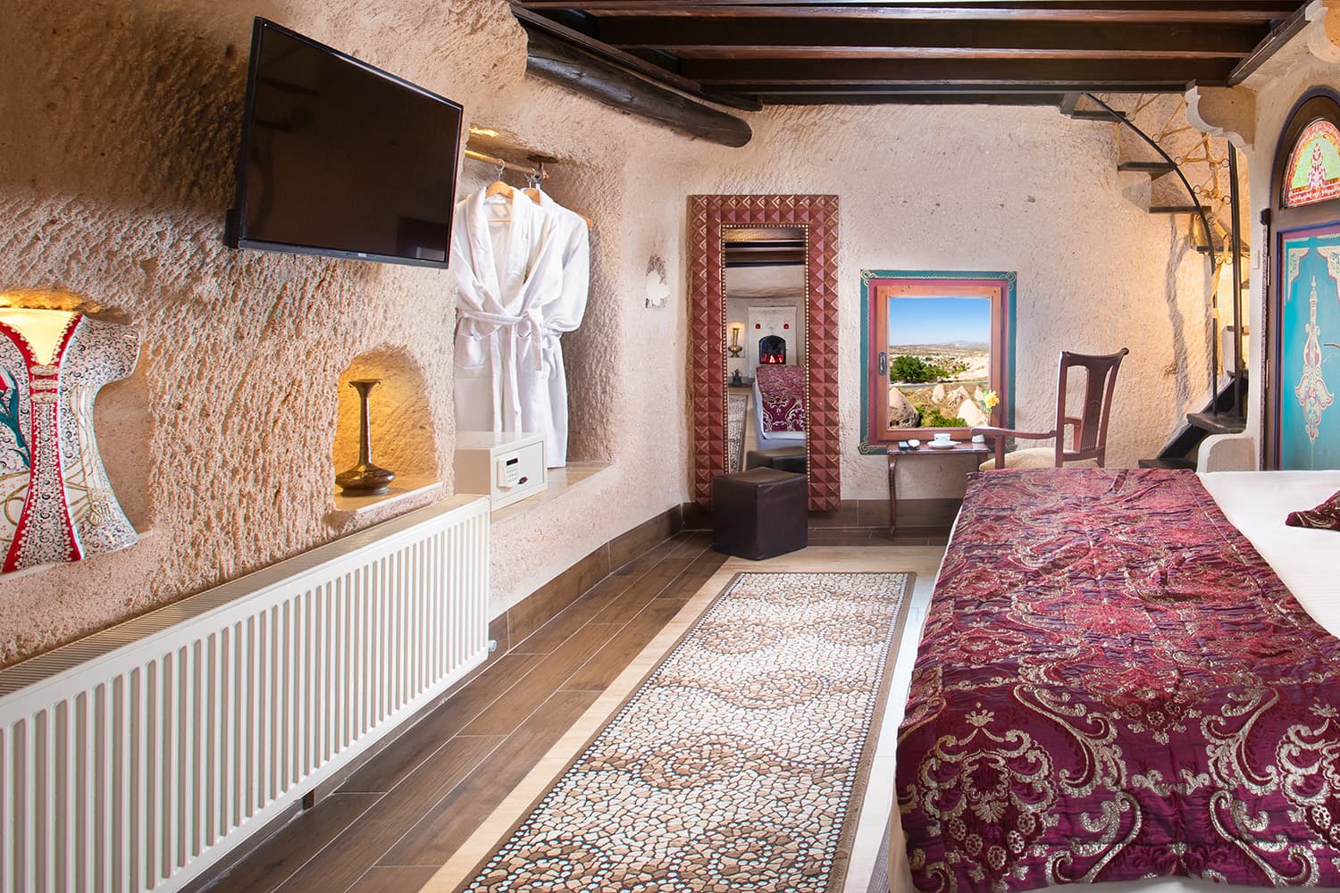 Room gallery image 2